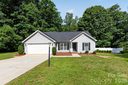 209 Red Oak Court sold home in Gastonia, SC