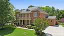 3219 Lakehurst Crossing sold home in Matthews, SC