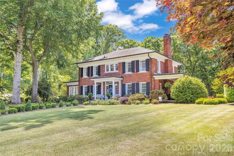 128 W Colonial Drive pending home in Milford Hills, Salisbury, NC