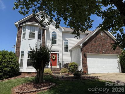 5716 Autumn Knoll Place active home in Ridge Crossing, Concord, NC