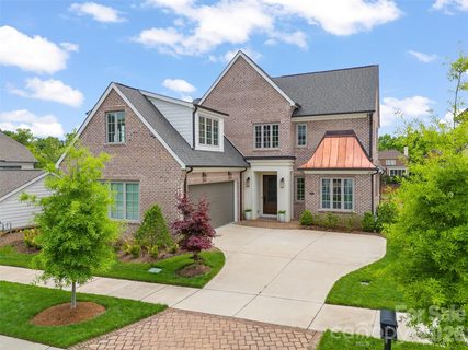 3011 Ella Katherine Way pending home in Heydon Hall, Charlotte, NC
