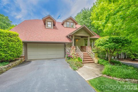 4 Lacoste Drive active home in Champion Hills, Hendersonville, NC