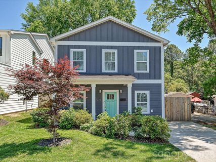 1216 Lomax Avenue active home in Cotswold, Charlotte, NC