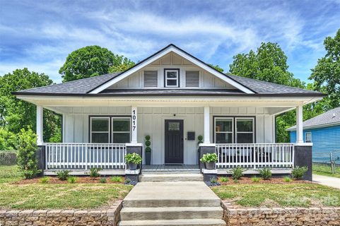 1017 Pegram Street pending home in Belmont, Charlotte, NC