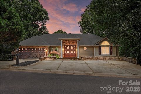 Tega Cay, Tega Cay