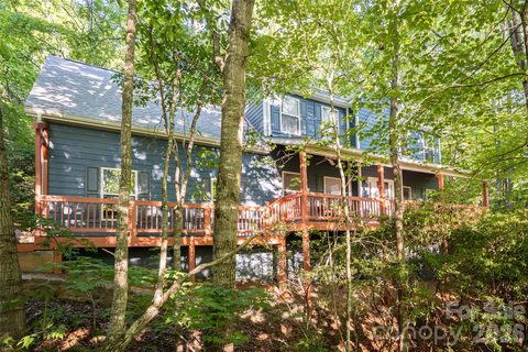7 Timber Park Drive active home in Timber Park, Black Mountain, NC