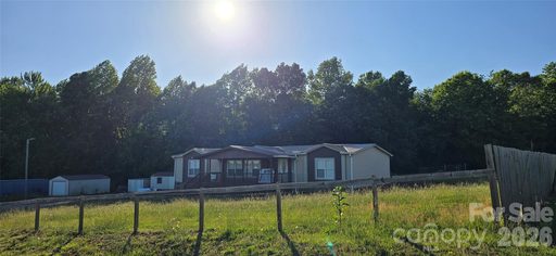 Homes in Deer Meadow, Mill Spring