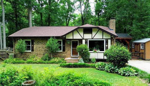 313 E Church Street sold home in Craig Heights, Stanley, NC