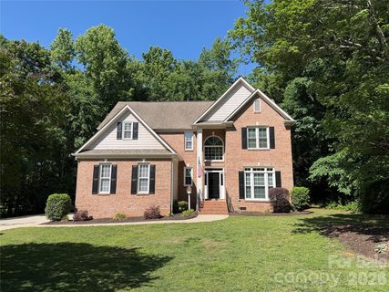 6000 Hunter Lane active home in Weddington Woods, Matthews, NC