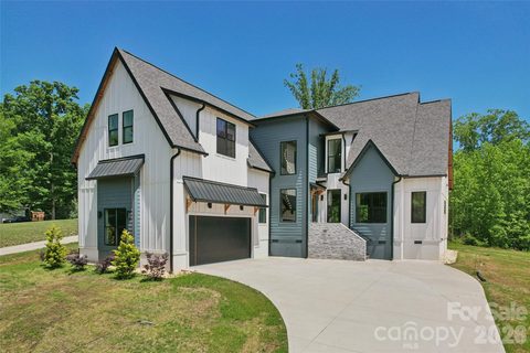 Homes in Mountain Creek Ridge, Sherrills Ford