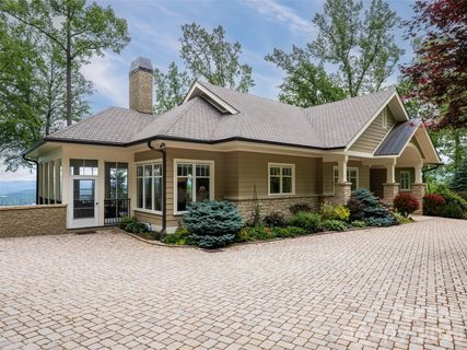 29 Elk Ridge Drive active home in Elk Ridge Estates, Asheville, NC