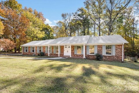 1840 Stoneyridge Drive sold home in Pine Island, Charlotte, NC