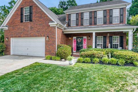 11718 Planters Estates Drive pending home in Planters Walk, Charlotte, NC