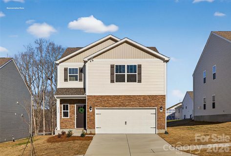 2825 Frances View Lane active home in Clark Creek Landing, Lincolnton, NC