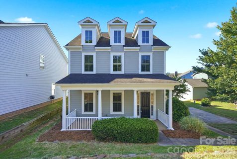 Homes in Parkway Crossing, Pineville