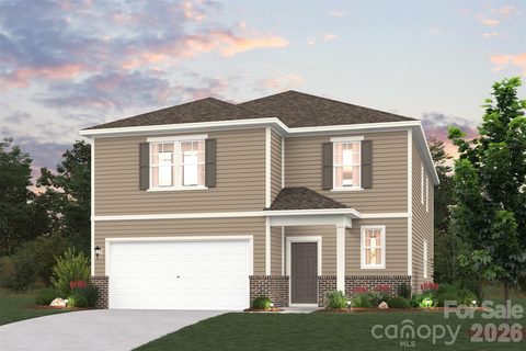 1041 Hallman Branch Lane pending home in Carpenter Farms, Lincolnton, NC