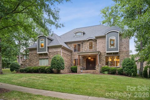 Homes in Cureton, Waxhaw