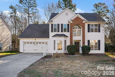 10317 Stoneykirk Lane active home in The Villages Of Leacroft, Charlotte, NC