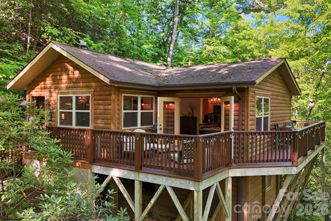 500 Winter Star Road active home in Cattail Creek, Burnsville, NC