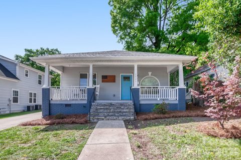 1521 Hawthorne Lane active home in Midwood, Charlotte, NC