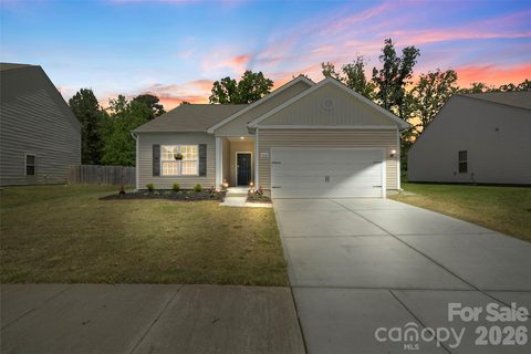7318 Cuddington Drive sold home in The Reserve At Canyon Hills, Charlotte, NC