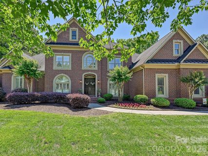 17146 Harcombe Drive sold home in Bridgehampton, Charlotte, NC