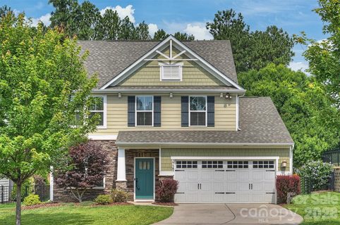 3729 Benseval Lane pending home in Lismore, Matthews, NC