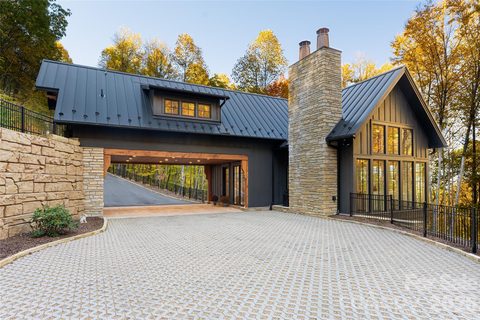 256 Haulback Way active home in Balsam Mountain Preserve, Sylva, NC