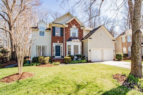 203 Elven Court pending home in Somerset, Waxhaw, NC