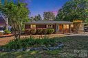 738 Edgemoor Drive sold home in Mooresville, SC
