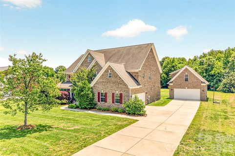 Homes in Wesley Chase, Matthews