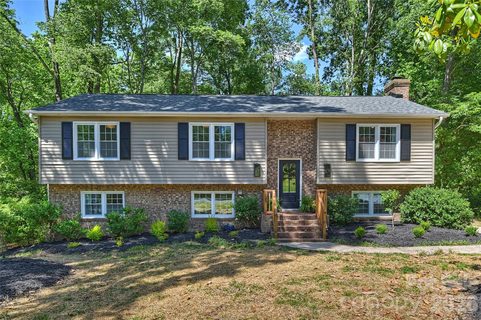 Homes in Heritage Woods East, Charlotte
