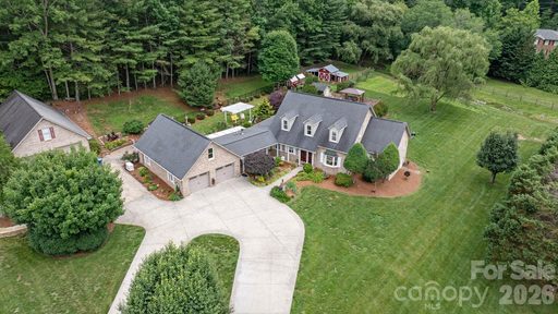 A home in Oakmont Estates
