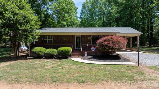 119 Nevermore Lane active home in Ravenwood, Statesville, NC