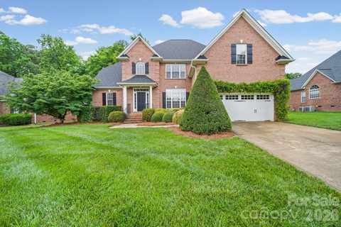 4709 Mcdade Lane active home in Cramer Woods, Gastonia, NC