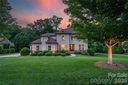 7111 Yellowhorn Trail sold home in Waxhaw, SC