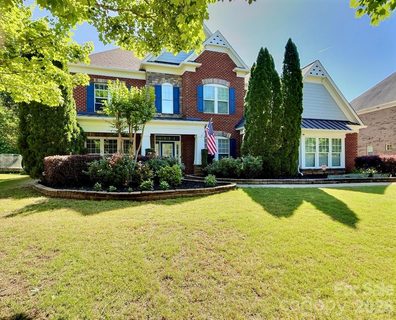 Homes in The Chimneys Of Marvin, Waxhaw