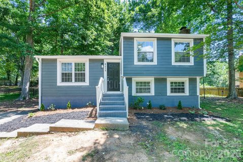 Homes in Holly Hills, Charlotte