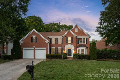 607 Birchwood Drive