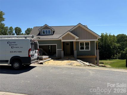 148 Triple Fairways Drive active home in Cummings Cove, Hendersonville, NC