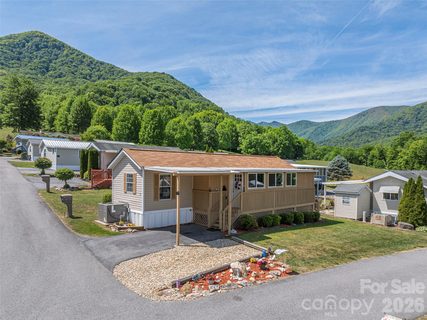 Homes in Prescott Park, Maggie Valley
