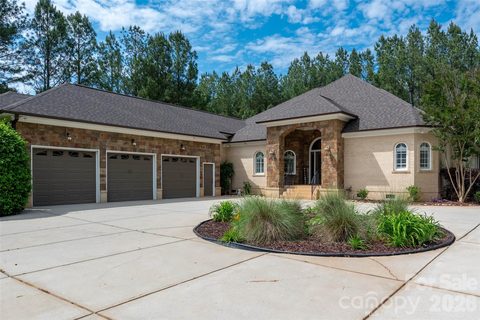 1385 Indigo Court pending home in Catawba Shores Estates, Rock Hill, SC