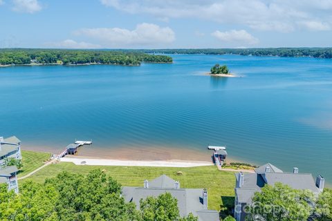 703 Lake Club Drive sold home in Lake Club, Rock Hill, SC
