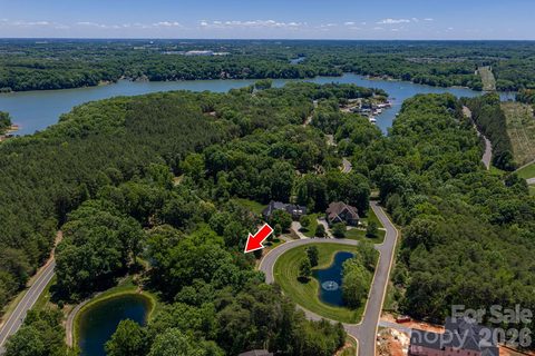 1116 Verdant Ridge Circle active lot in Reflection Pointe, Belmont, NC