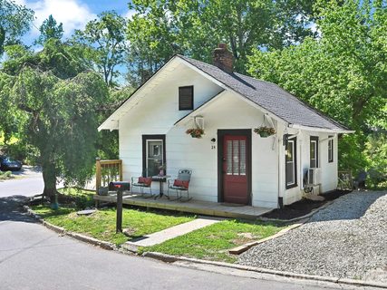 24 Chatham Road sold home in Jackson Park, Asheville, NC