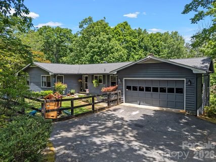 707 Dogwood Trail active home in Gillette Woods, Tryon, NC