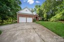 8106 Acton Court sold home in Mint Hill, SC