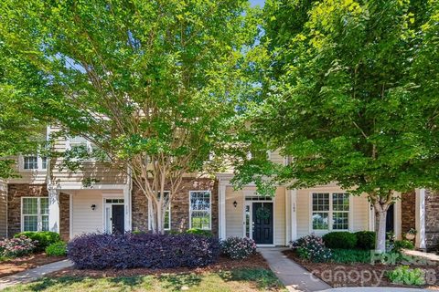 108 Prairie View Court active home in Waters Edge, Belmont, NC