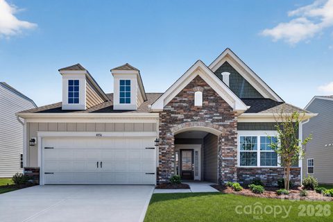 4856 Good Day Drive pending home in Roselyn, Lancaster, SC