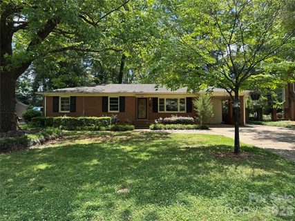 Previously sold for $319,000